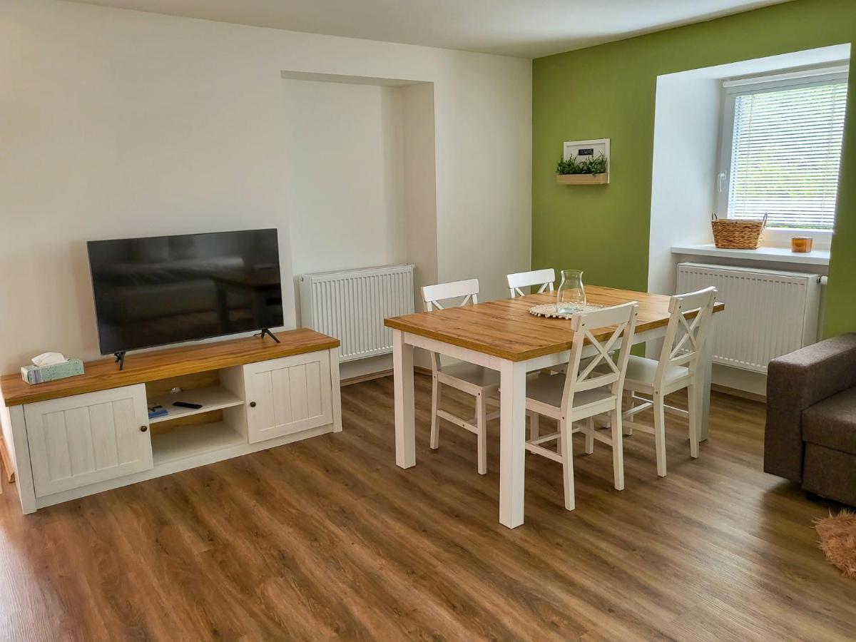 Apartmany U Kolacku Hartmanice  Екстер'єр фото